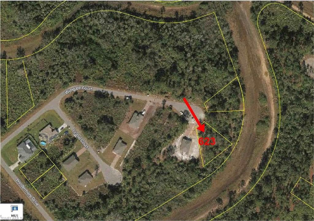 623 Wyngate CT LEHIGH ACRES, FL 33972