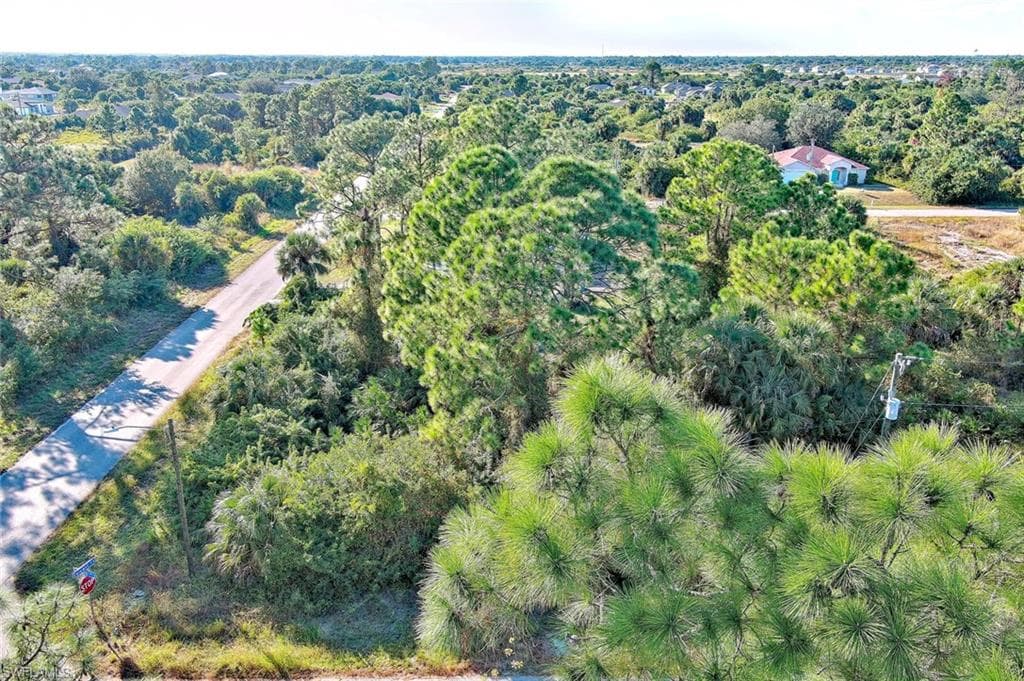 324 Leruth AVE LEHIGH ACRES, FL 33974