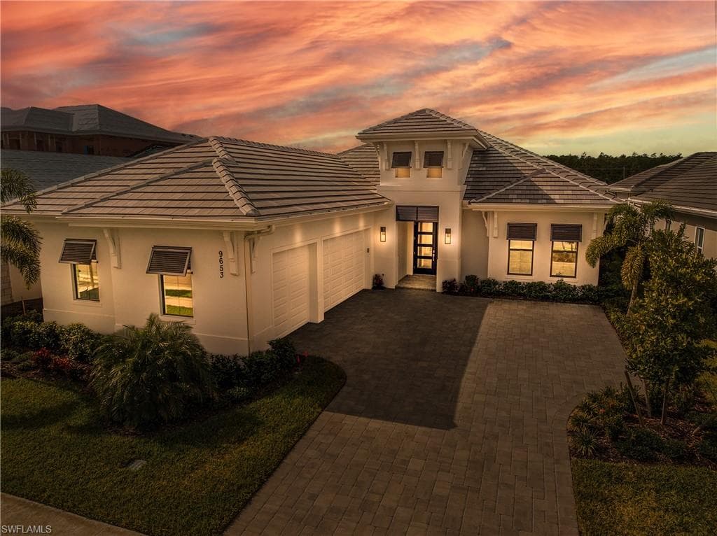 9653 Moonflower LN NAPLES, FL 34114