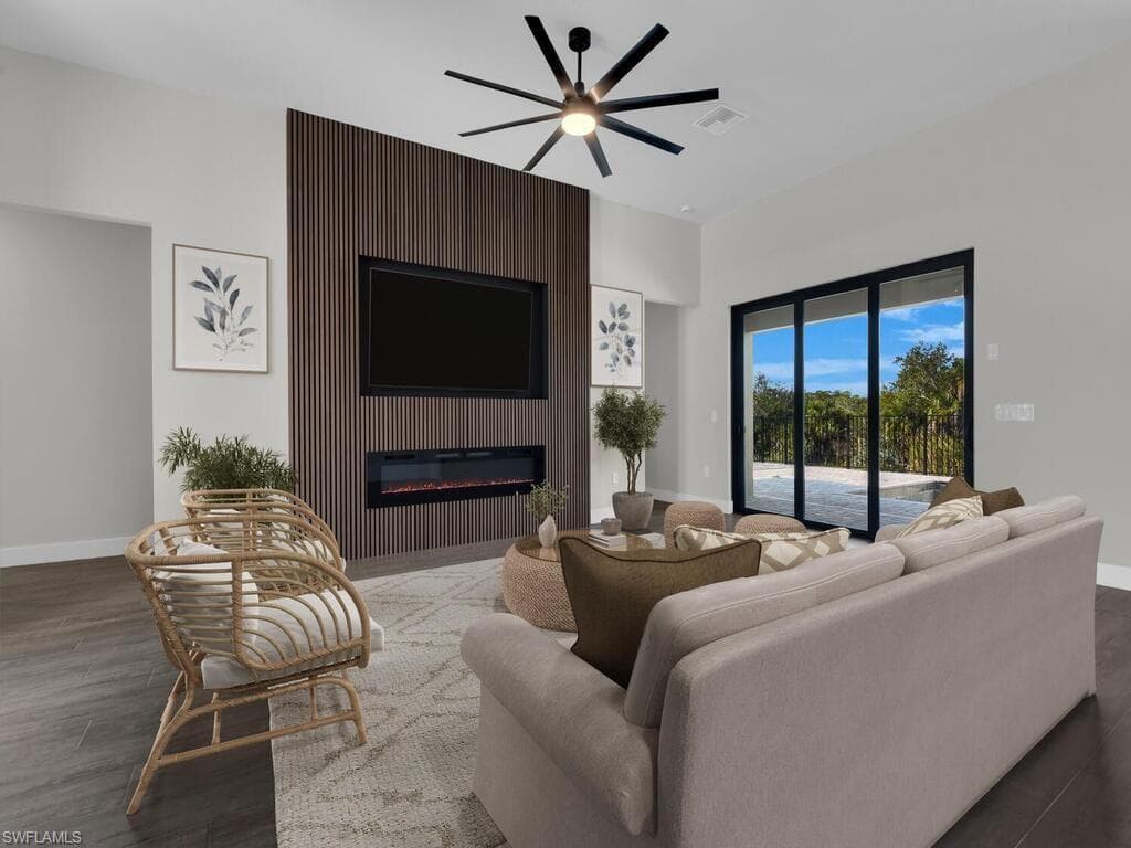 1834 NW 27th AVE CAPE CORAL, FL 33993