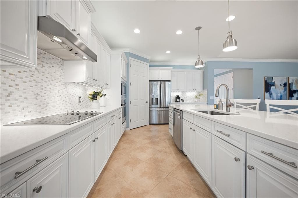 15018 Cuberra LN BONITA SPRINGS, FL 34135