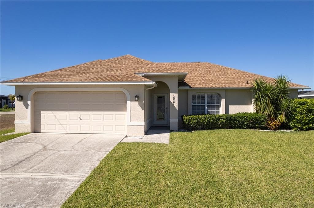 1627 SW 25th TER CAPE CORAL, FL 33914