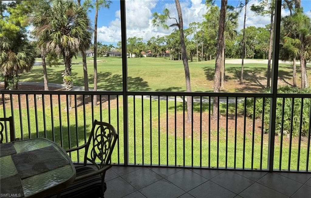8165 Celeste DR 2228 NAPLES, FL 34113