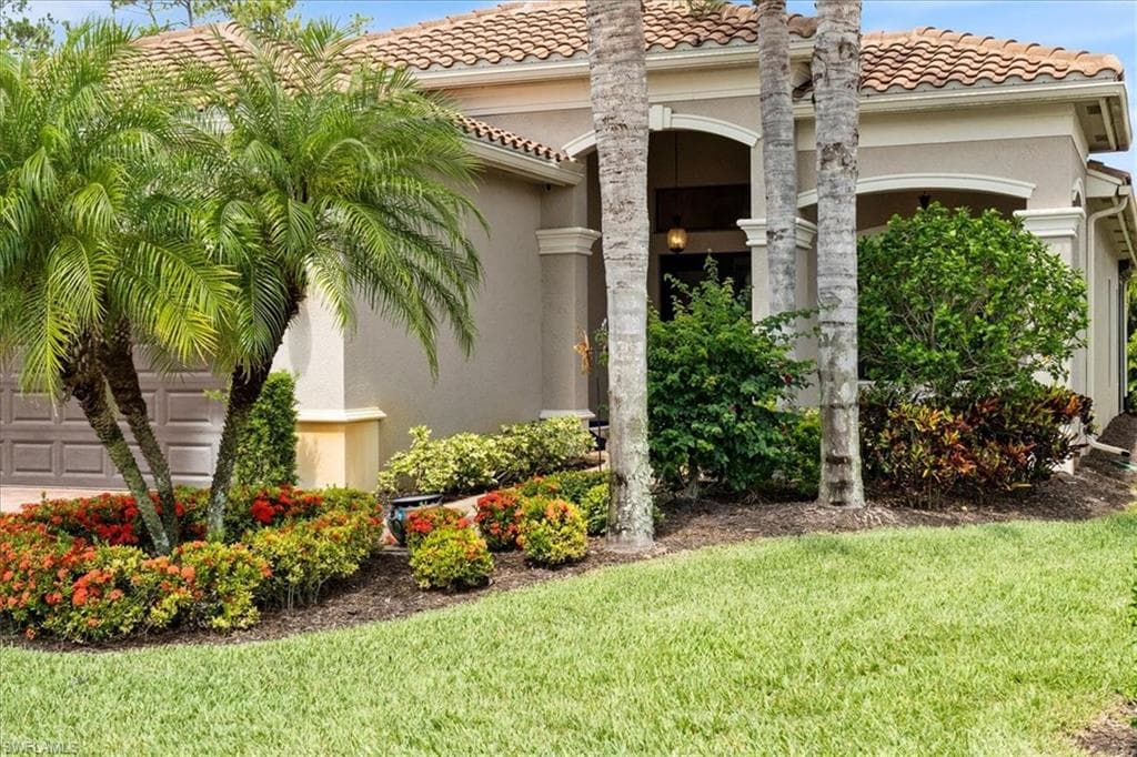 3051 Hudson TER NAPLES, FL 34119