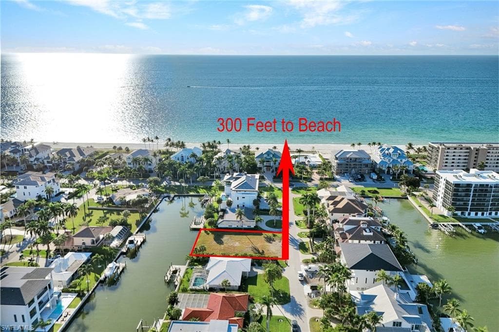 112 Seabreeze AVE NAPLES, FL 34108