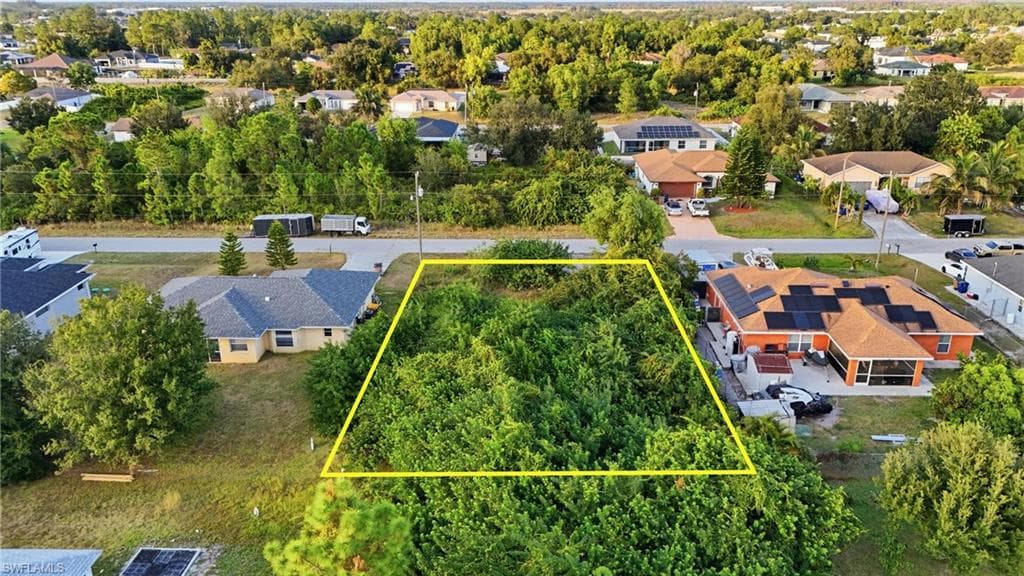 3729 15th ST W LEHIGH ACRES, FL 33971