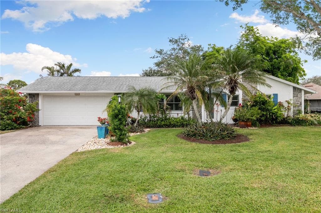 212 Potomac PL 51 NAPLES, FL 34112
