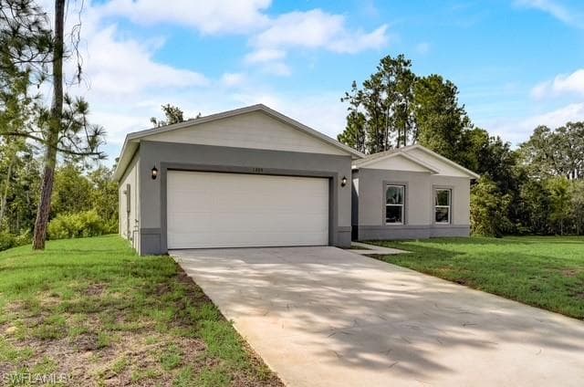 902 Grant BLVD LEHIGH ACRES, FL 33974