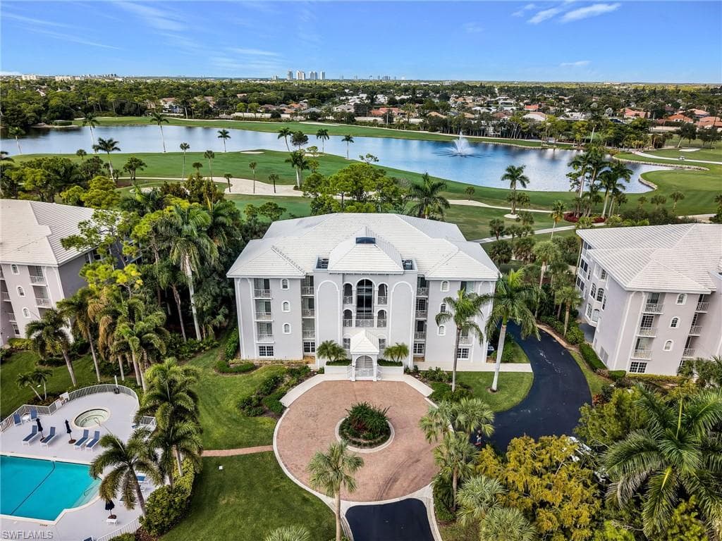 583 Audubon BLVD C201 NAPLES, FL 34110