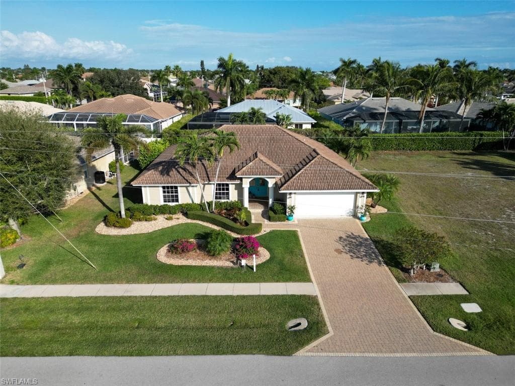 119 Balfour DR MARCO ISLAND, FL 34145