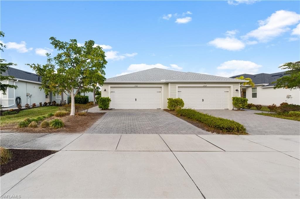 17516 Wayside BEND PUNTA GORDA, FL 33982