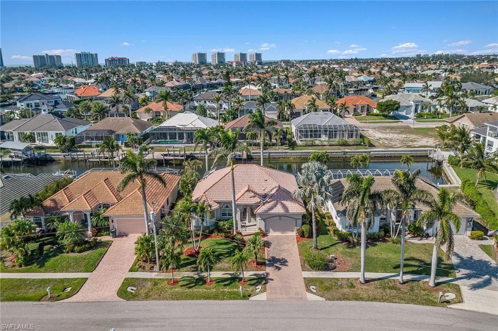268 Bass CT MARCO ISLAND, FL 34145