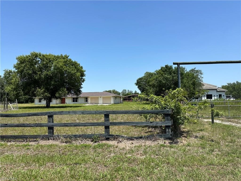 6251 Industry AVE FORT MYERS, FL 33905