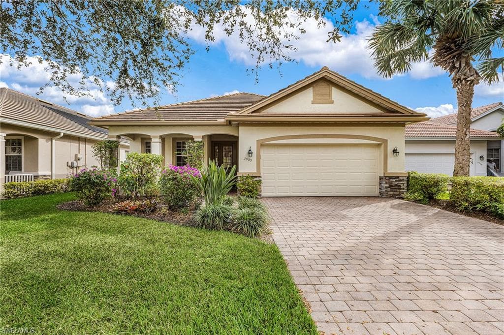 3900 Lakeview Isle CT FORT MYERS, FL 33905