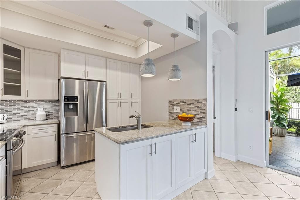 14927 Sterling Oaks DR NAPLES, FL 34110