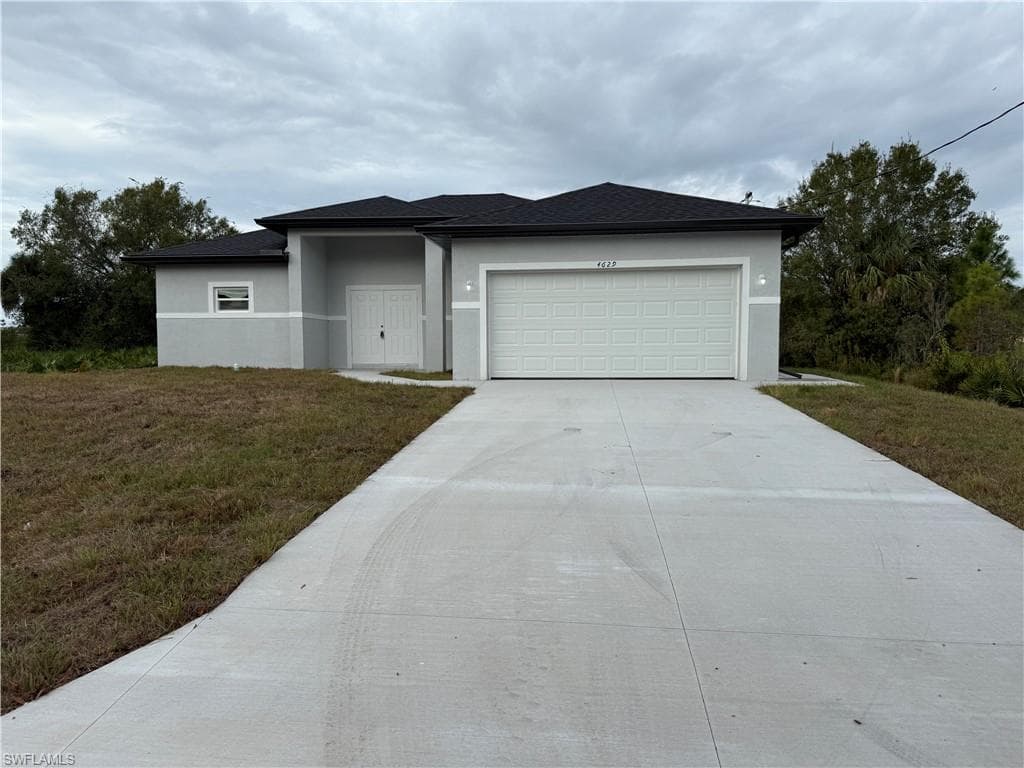 4629 Laura AVE N LEHIGH ACRES, FL 33971