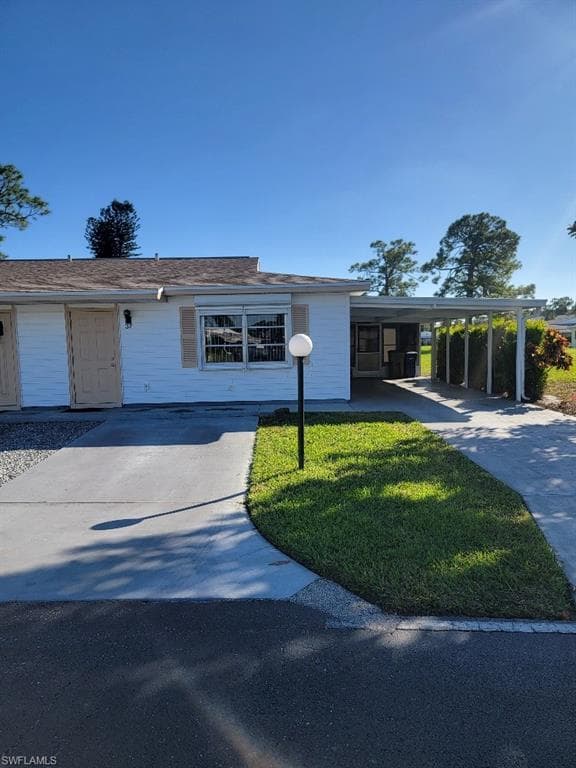 37 Desert Candle CIR LEHIGH ACRES, FL 33936