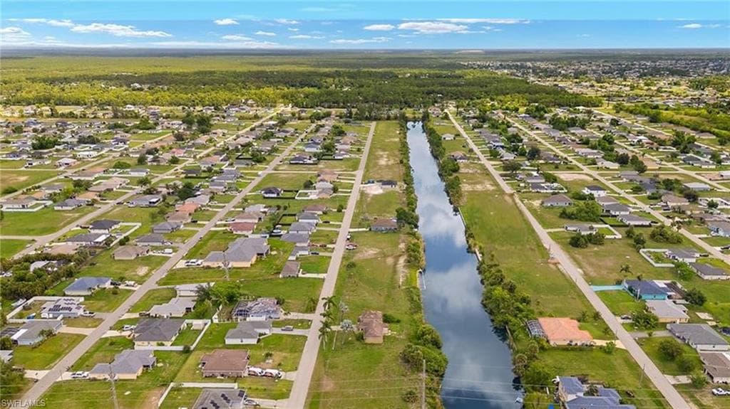 1810 NE 21st PL CAPE CORAL, FL 33909