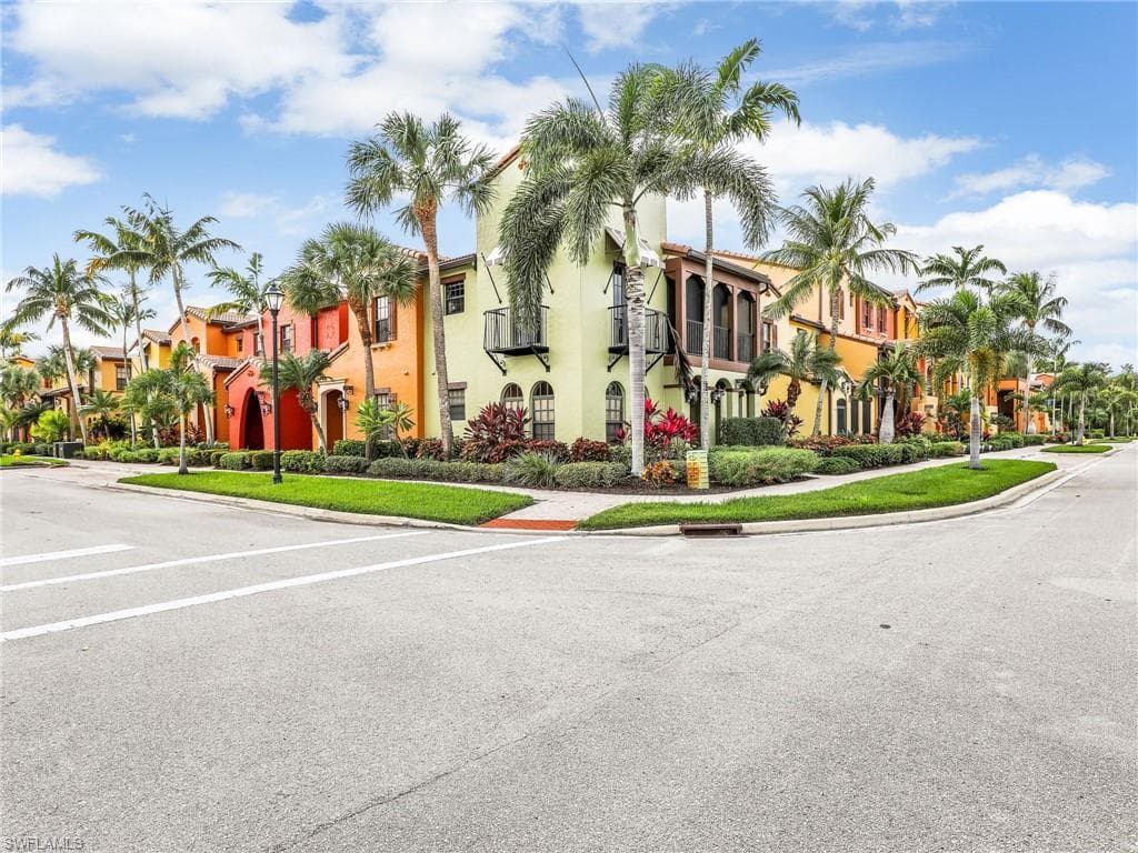 8067 Bibiana WAY 505 FORT MYERS, FL 33912