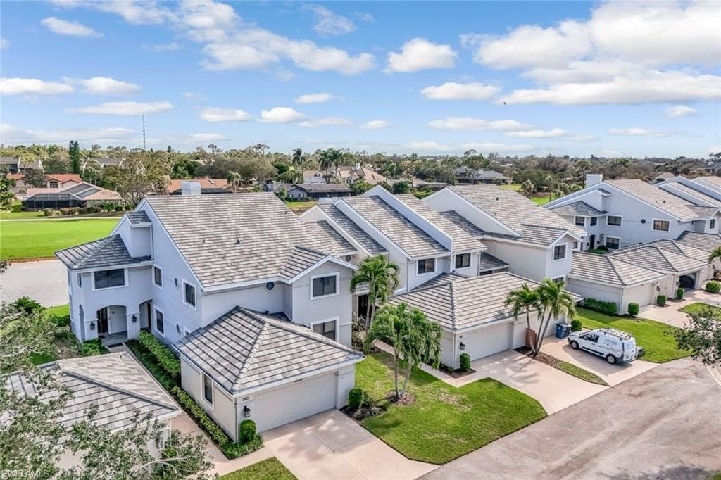 16281 Fairway Woods DR 902 FORT MYERS, FL 33908