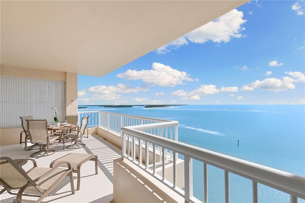 990 Cape Marco DR 1102 MARCO ISLAND, FL 34145