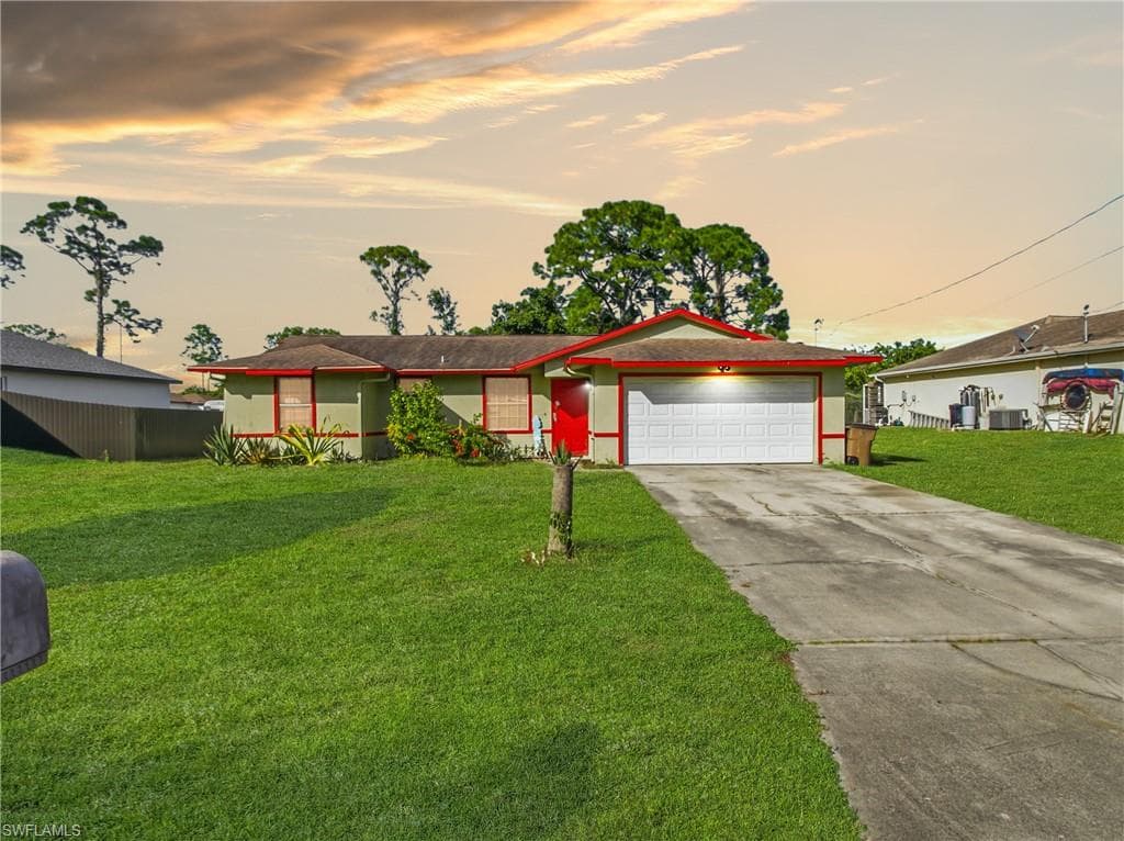 2802 2ND ST SW LEHIGH ACRES, FL 33976
