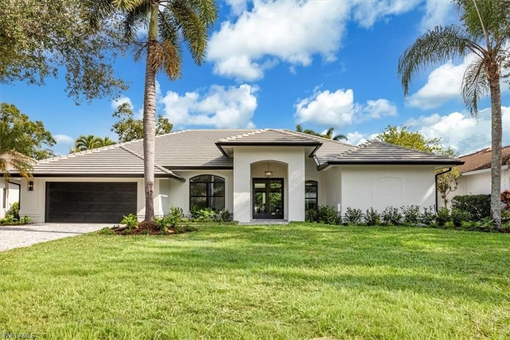 226 Monterey DR NAPLES, FL 34119