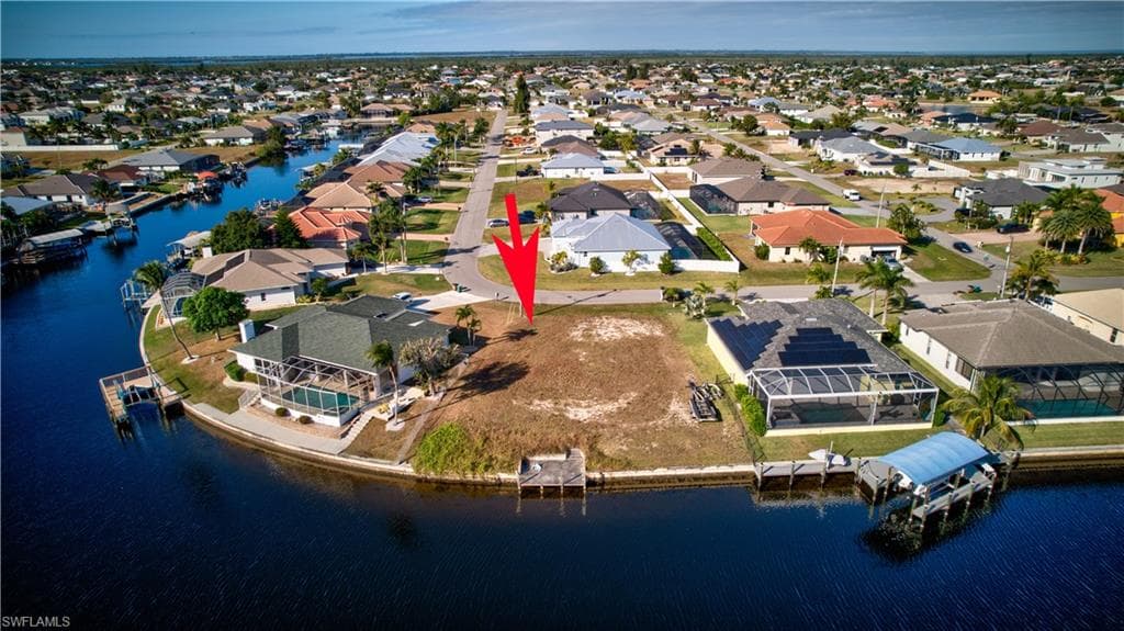 221 NW 33rd AVE CAPE CORAL, FL 33993