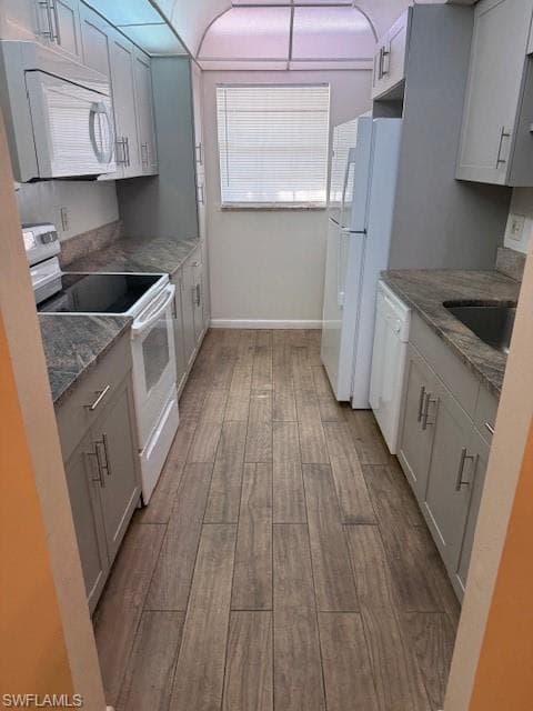4900 Biscayne DR 12 NAPLES, FL 34112