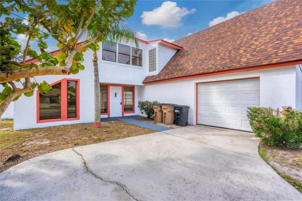 1930 Viscaya PKWY CAPE CORAL, FL 33990
