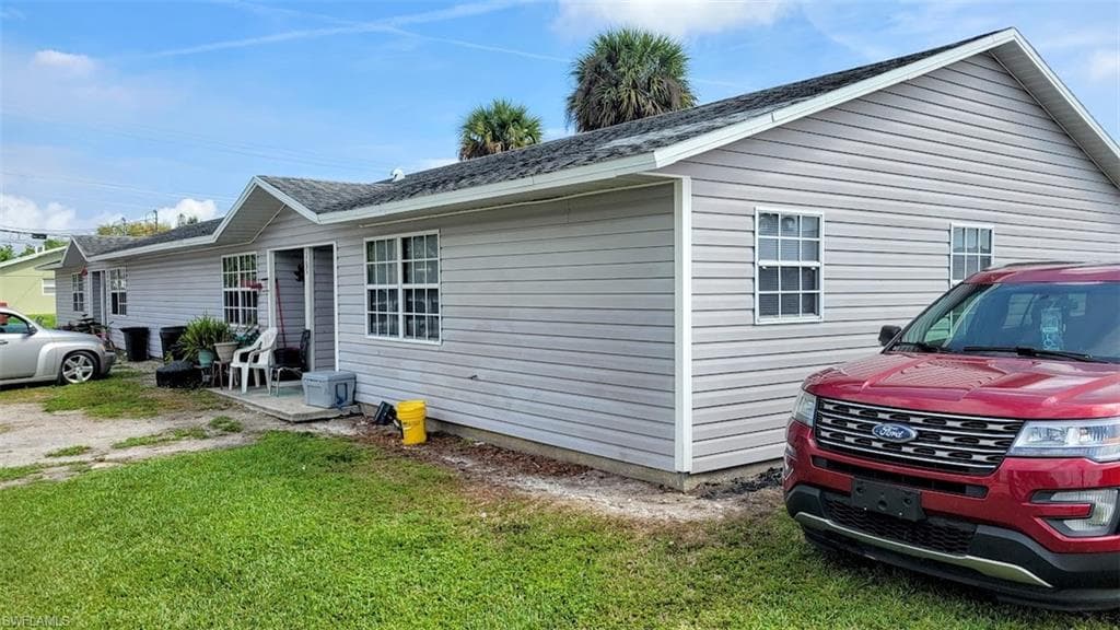 200 7th ST NW MOORE HAVEN, FL 33471
