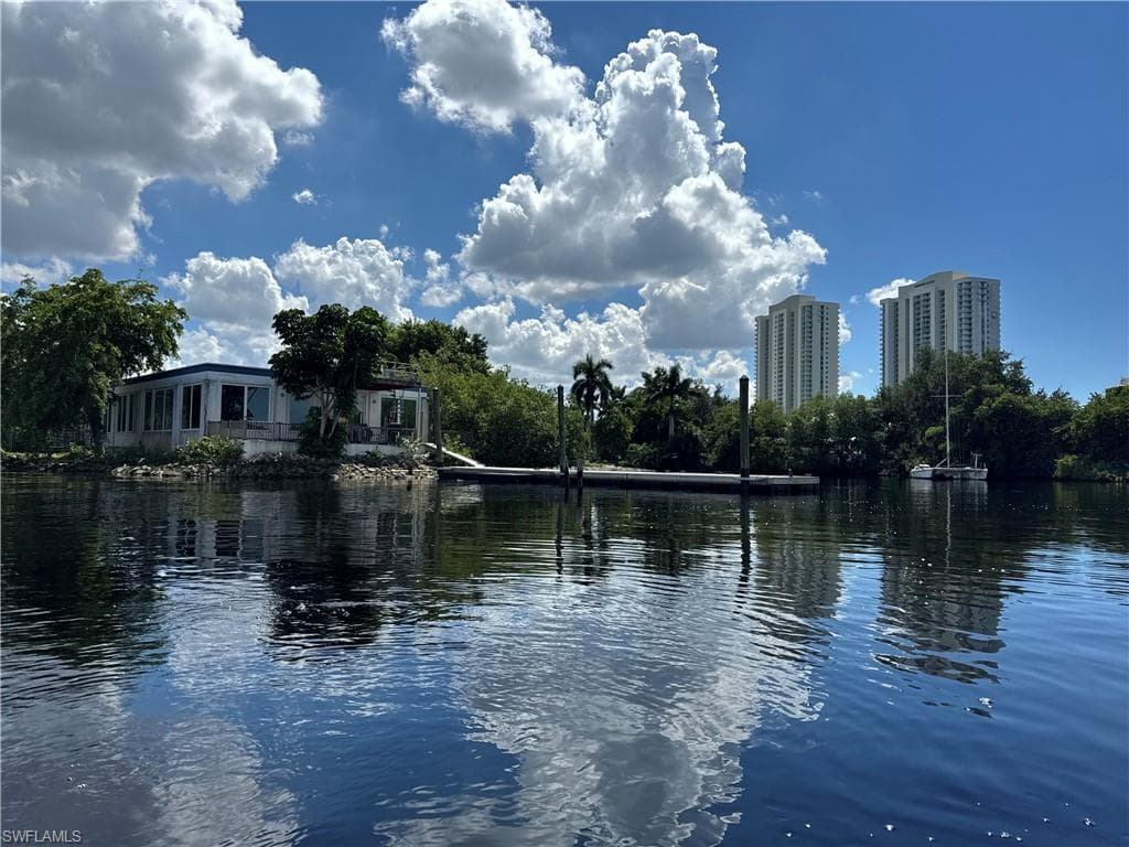 3131 E Riverside DR FORT MYERS, FL 33916