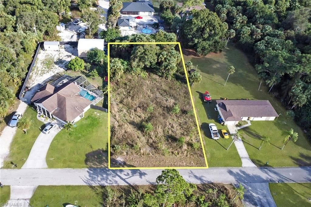 510 James AVE LEHIGH ACRES, FL 33936