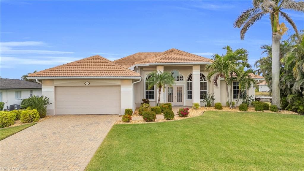 127 SW 53rd TER CAPE CORAL, FL 33914