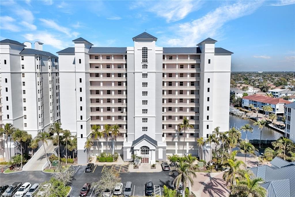 410 Flagship DR PH06 NAPLES, FL 34108