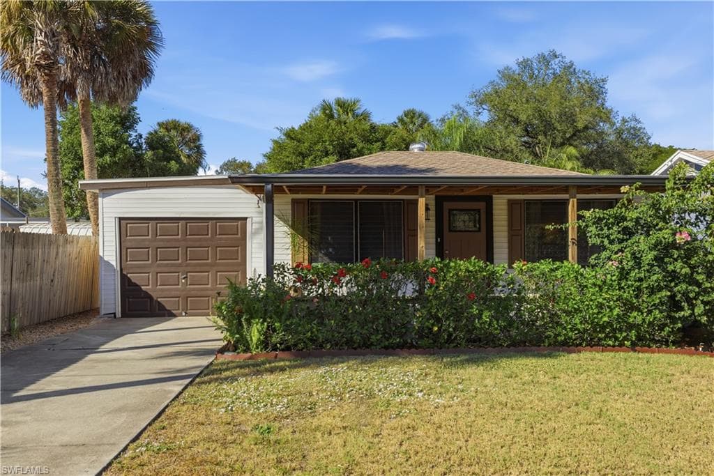 27270 Shriver AVE BONITA SPRINGS, FL 34135
