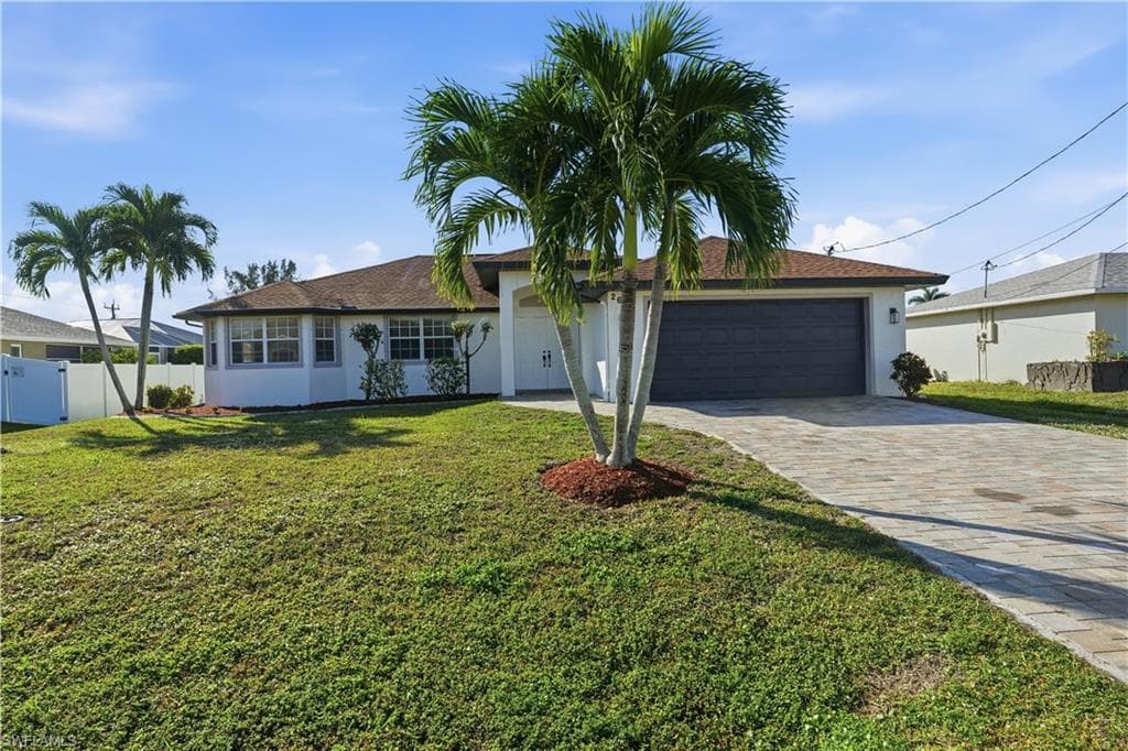 2654 SW 32nd ST CAPE CORAL, FL 33914
