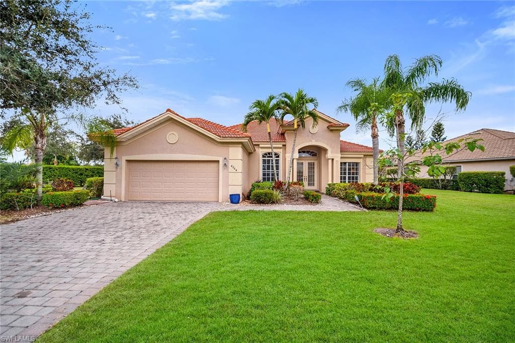 8264 Potomac LN NAPLES, FL 34104