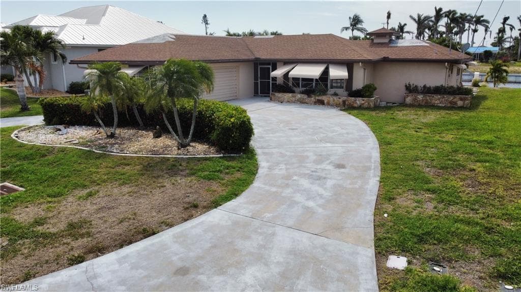 5330 MAJESTIC CT CAPE CORAL, FL 33904