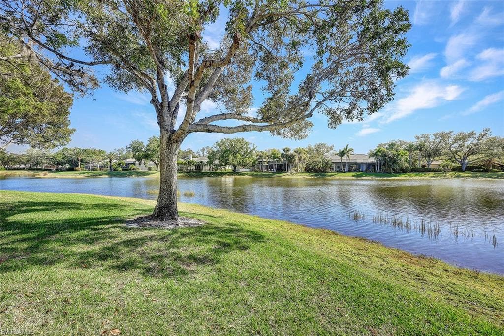24766 Lakemont Cove LN 201