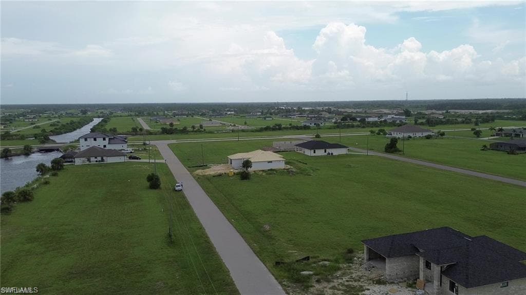 4012 38th ST CAPE CORAL, FL 33993