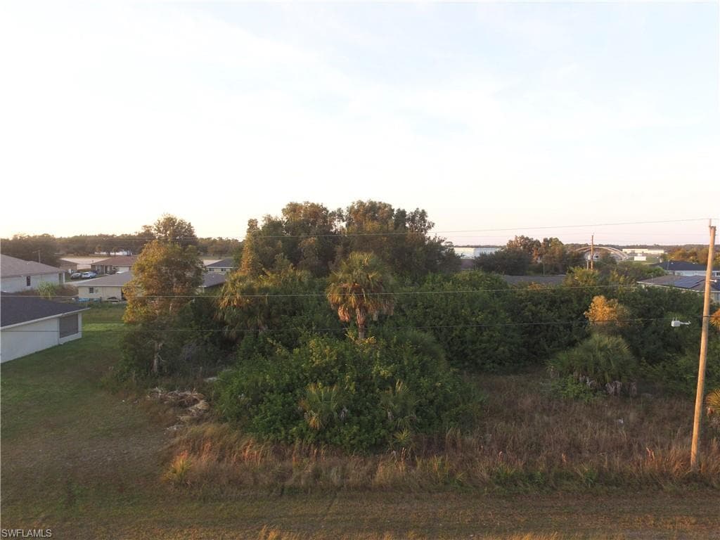 2433/2435 Daniel AVE N LEHIGH ACRES, FL 33971