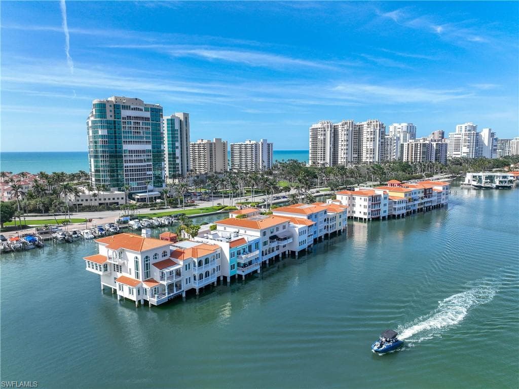 4000 Gulf Shore BLVD N 500 NAPLES, FL 34103