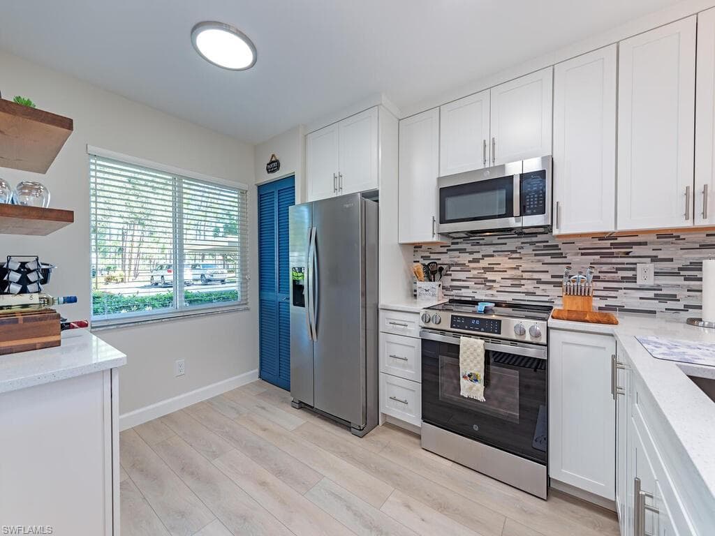 5950 Amherst DR A106 NAPLES, FL 34112