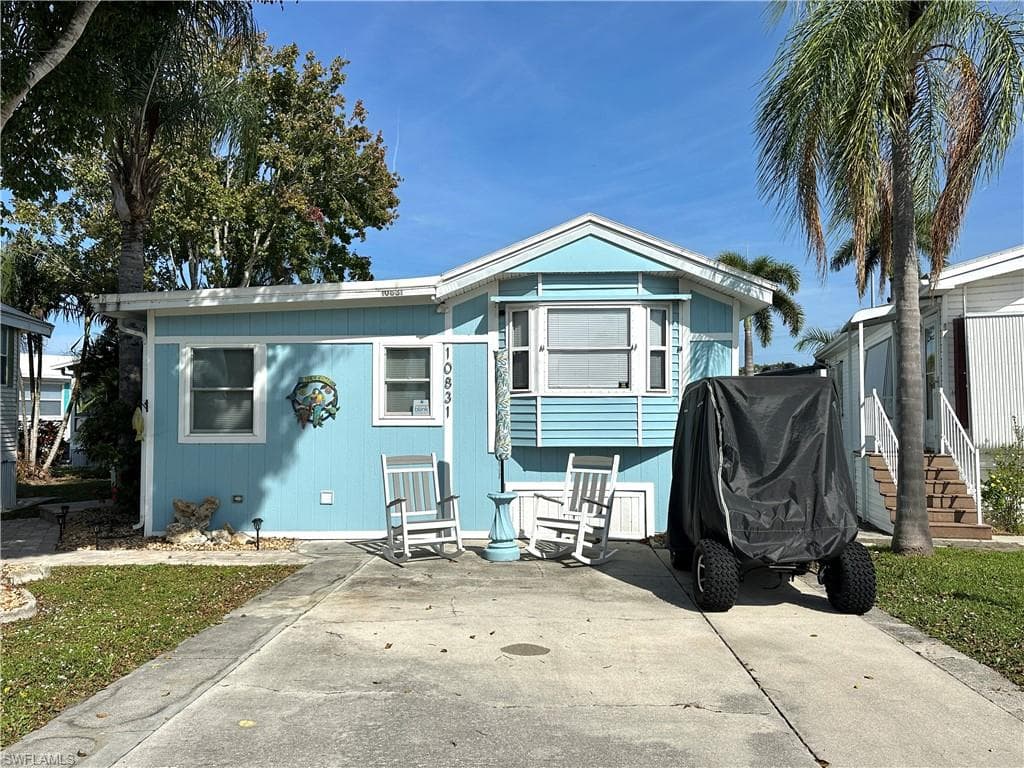 10831 Vireo CIR ESTERO, FL 33928