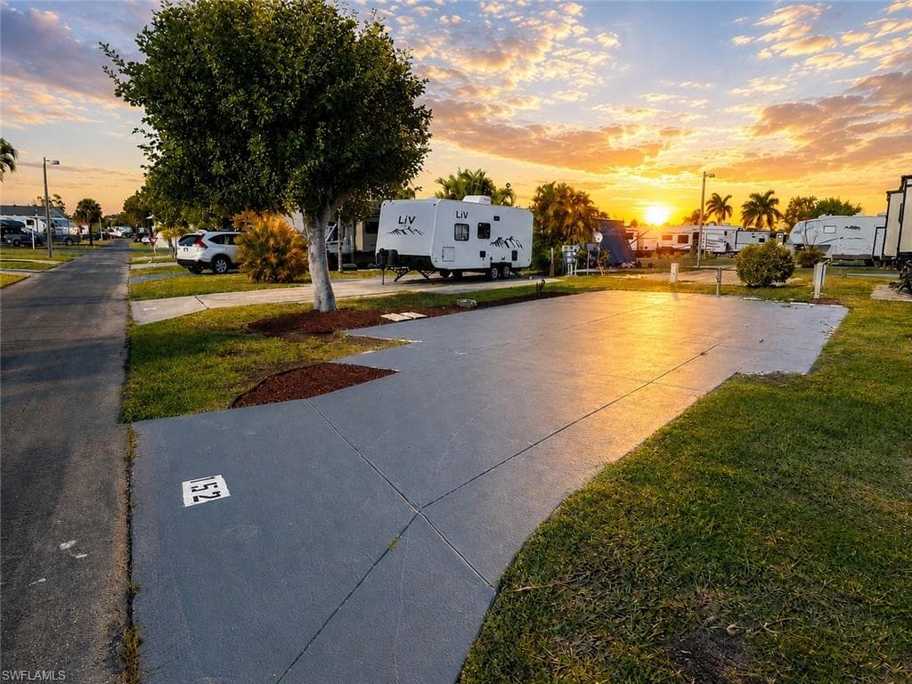 19681 Summerlin #152 RD FORT MYERS, FL 33908