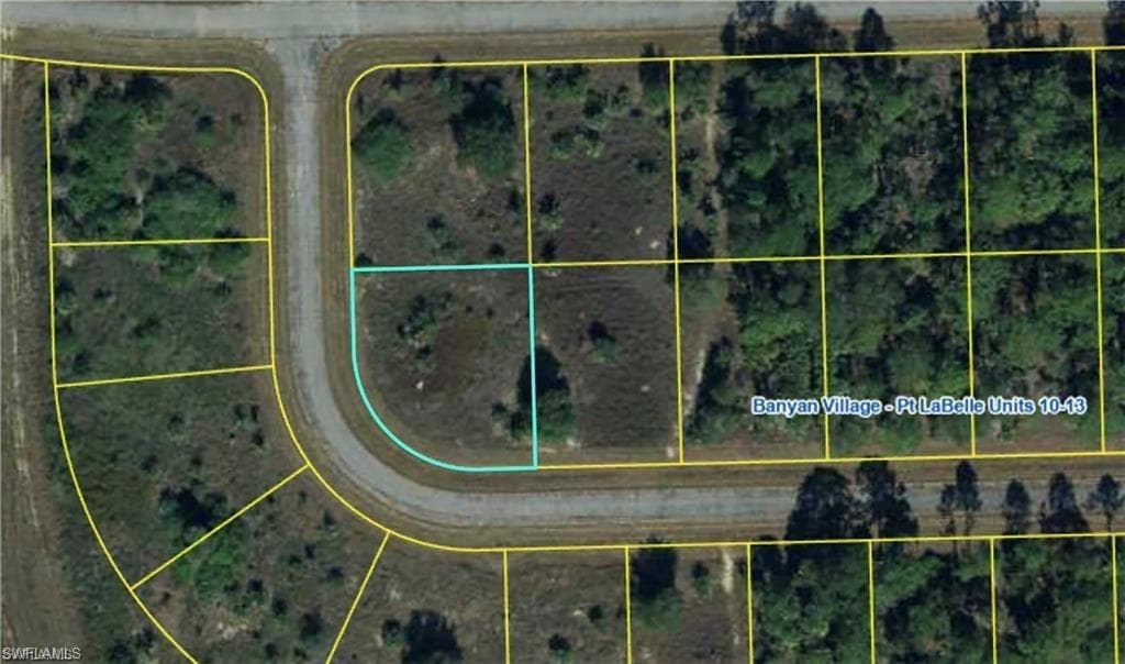 205 John Young TER LABELLE, FL 33935