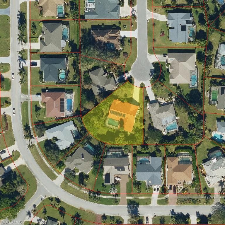 2317 Elizabeth CT NAPLES, FL 34112