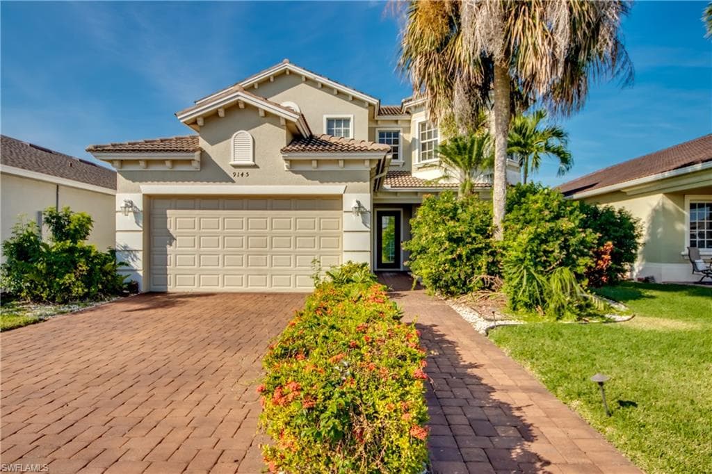 9145 Leatherwood LOOP LEHIGH ACRES, FL 33936