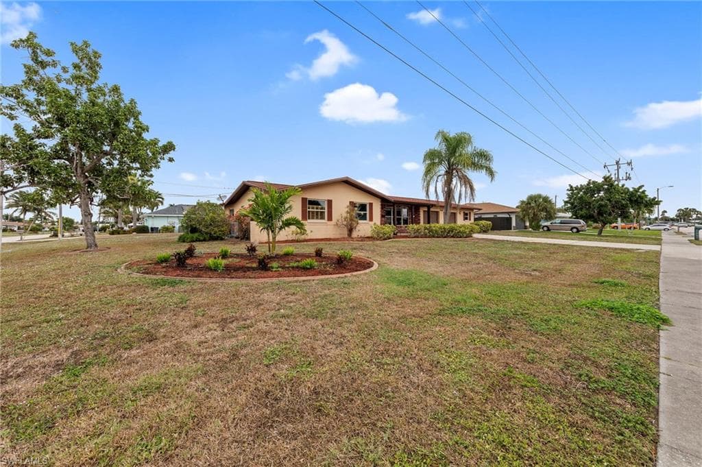 4464 Coronado PKWY CAPE CORAL, FL 33904